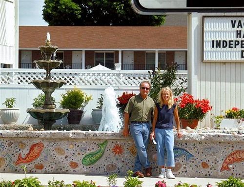 Continental Inn Cheboygan Esterno foto